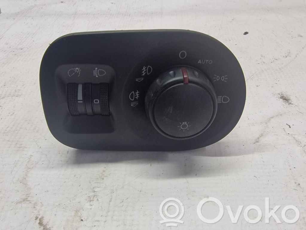 Seat Altea Citu veidu slēdži / pogas / pārslēdzēji 