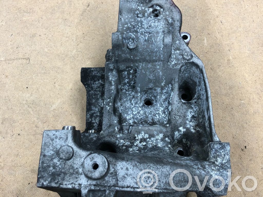 BMW X3 E83 A/C compressor mount bracket 