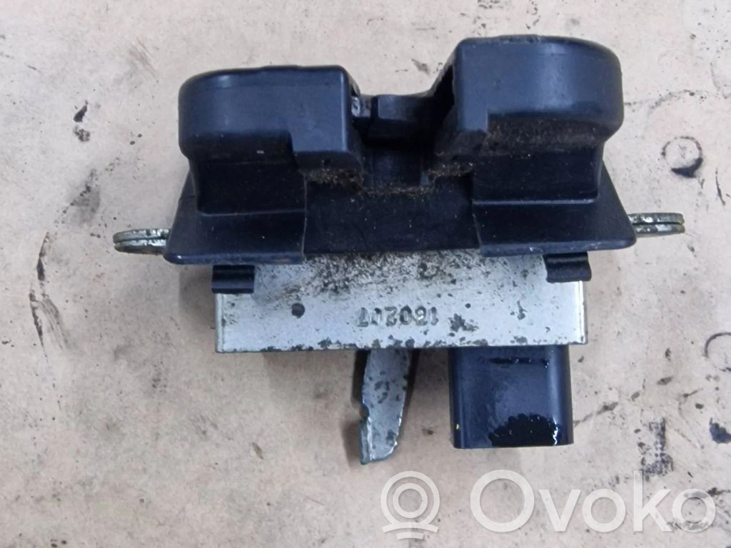 Seat Leon (1P) Tailgate/trunk/boot lock/catch/latch 