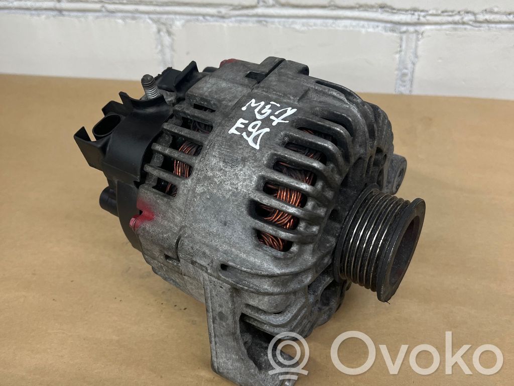 BMW 3 E90 E91 Generator/alternator 