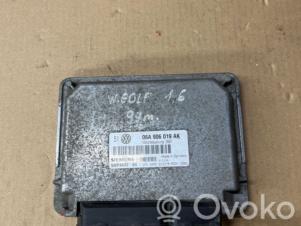 Engine control unit/module   06A906019AK,5WP4417