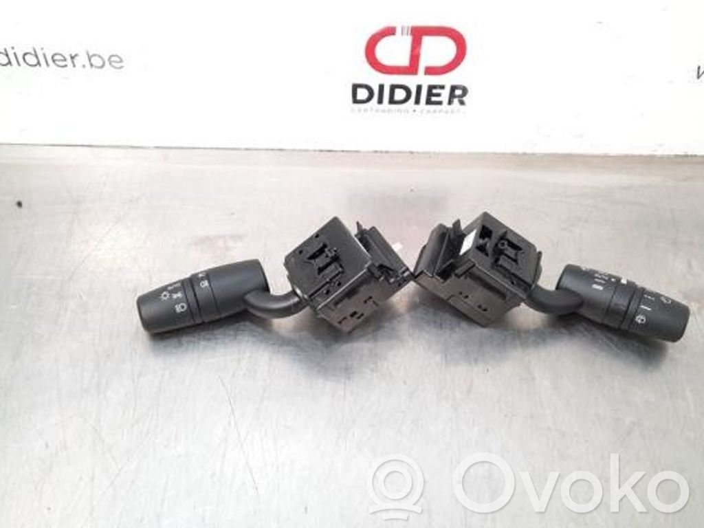 Mazda CX-3 Commodo, commande essuie-glace/phare 