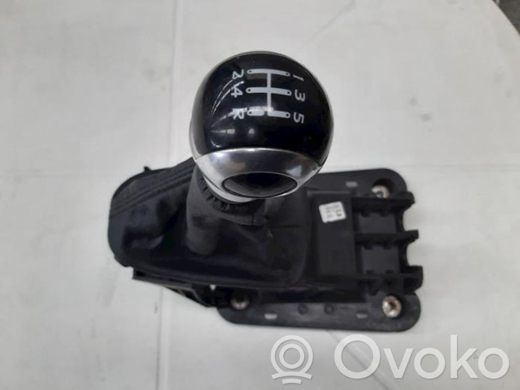 Citroen DS3 Gear shifter/selector 