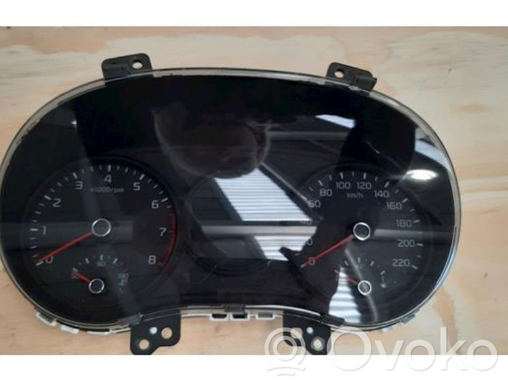 Renault Megane IV Speedometer (instrument cluster) 