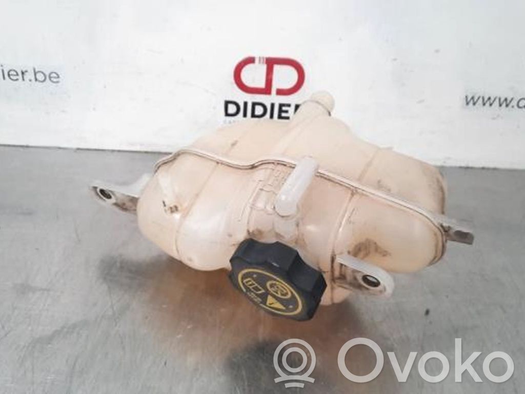 Opel Corsa E Aušinimo skysčio išsiplėtimo bakelis 