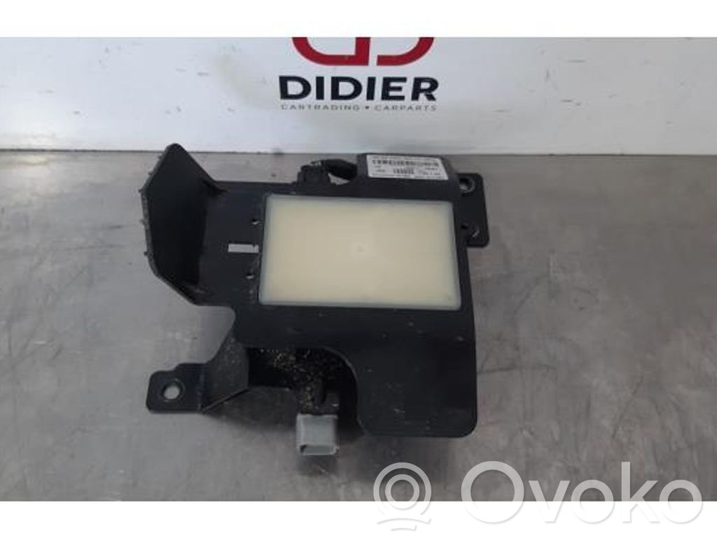 Sensor de radar Distronic   95811J5001