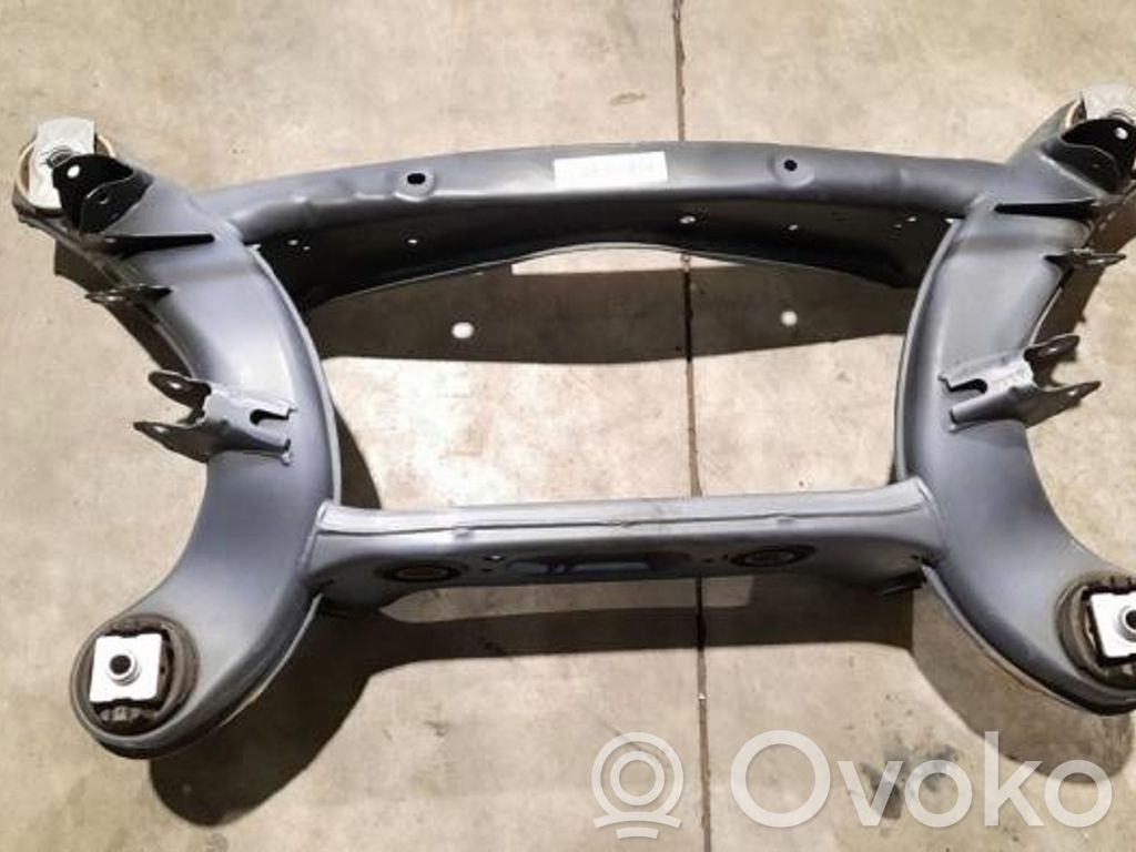 Mercedes-Benz E W213 Sottotelaio posteriore