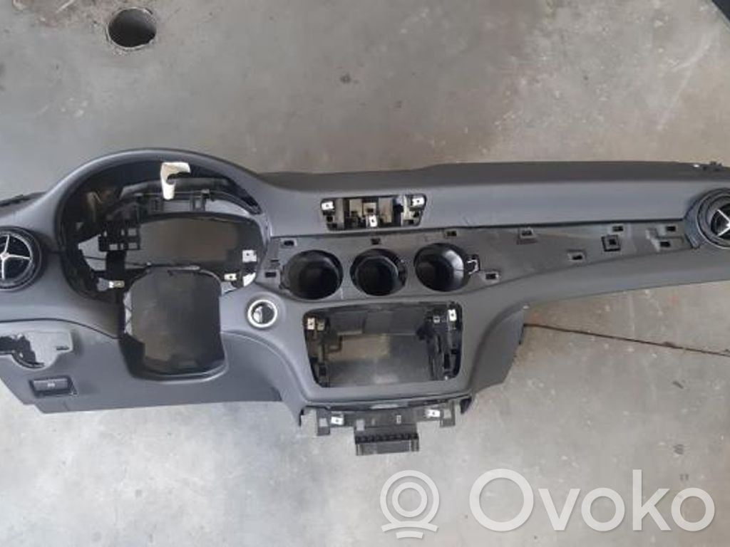 Mercedes-Benz GLA W156 X156 Set airbag con pannello 
