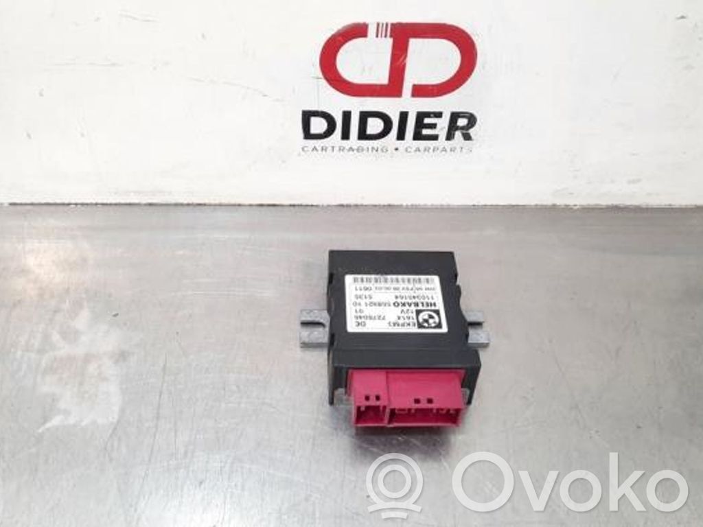 Unité de commande / module de pompe à carburant   7276046