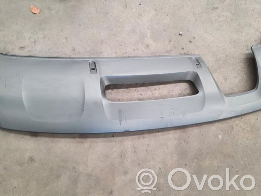 Audi Q3 8U Takapuskurin alaosan lista 