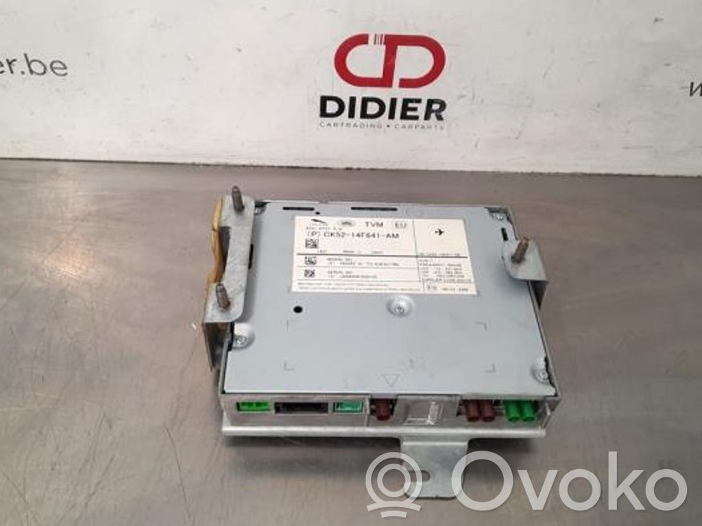 Land Rover Range Rover L405 Panel / Radioodtwarzacz CD/DVD/GPS 