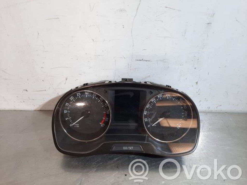 Skoda Fabia Mk3 (NJ) Nopeusmittari (mittaristo) 