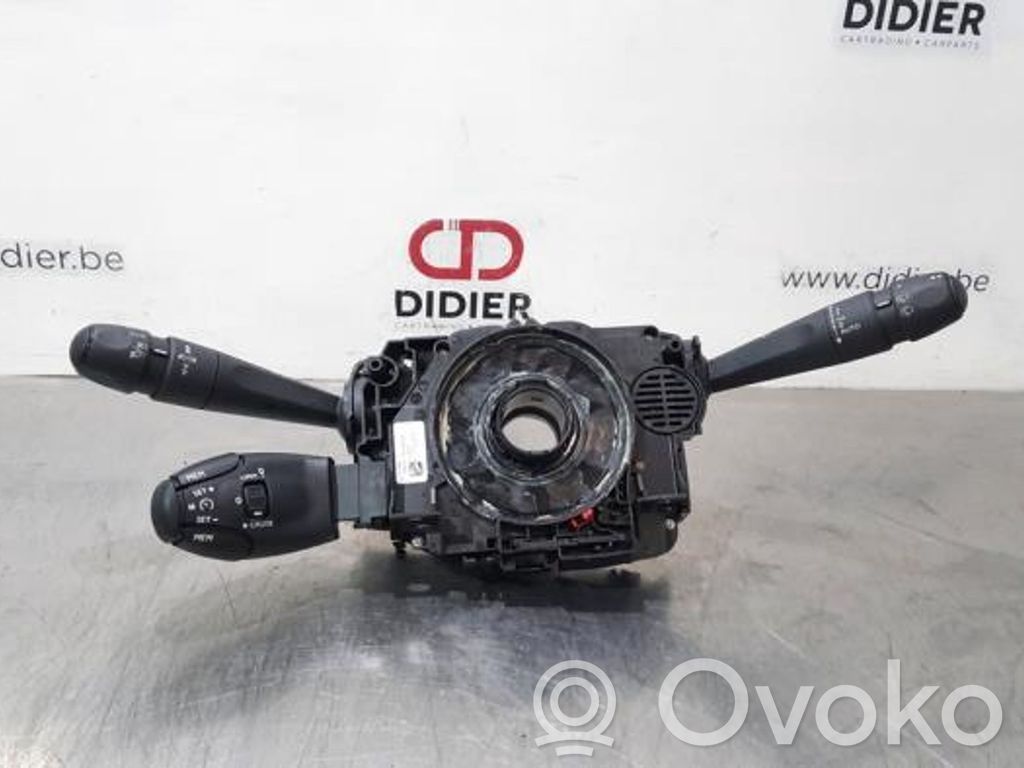 Peugeot 3008 II Interruptor/palanca de limpiador de luz de giro 
