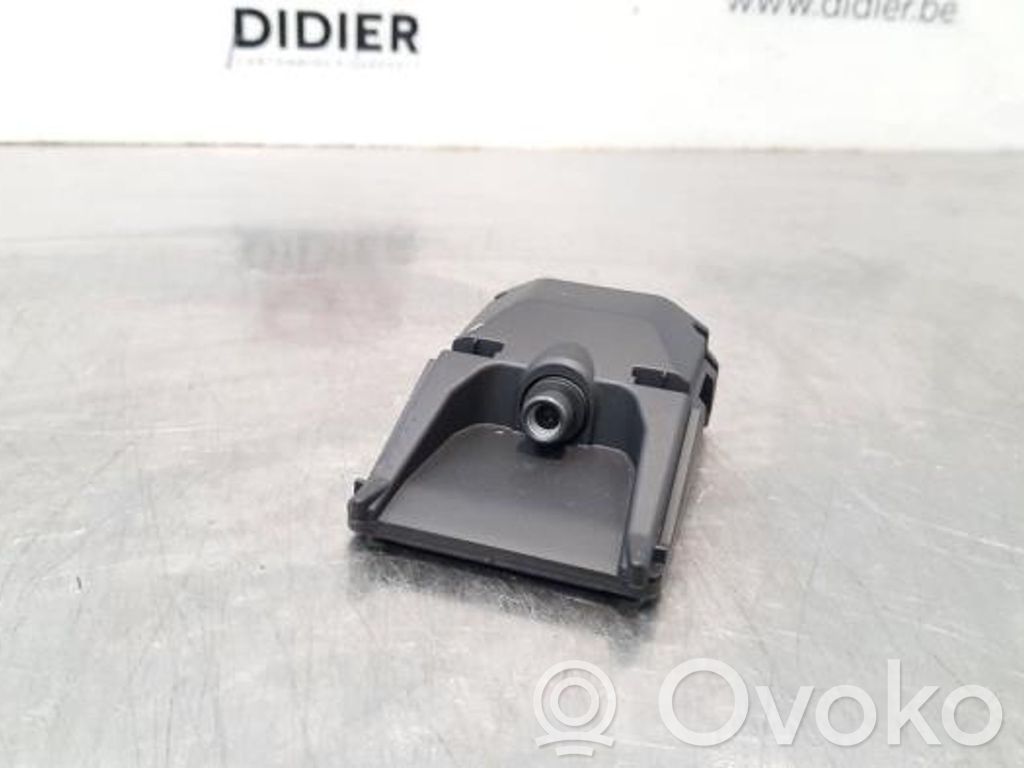 DS Automobiles 3 Crossback Windshield/windscreen camera 