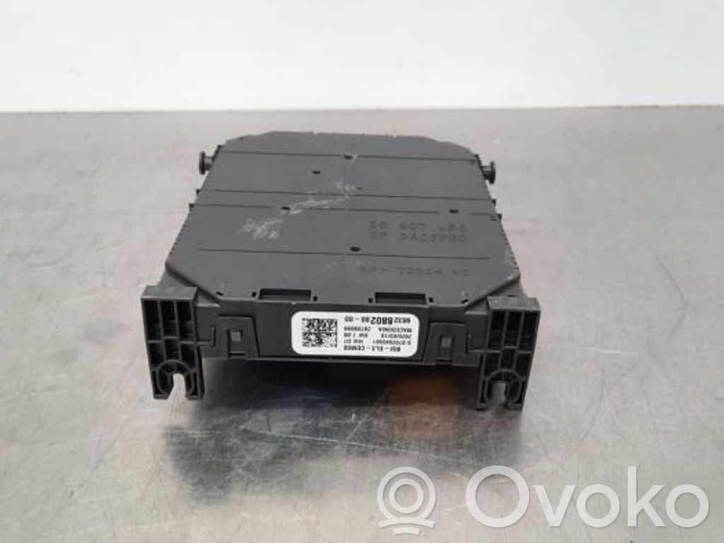 Citroen C4 II Juego de caja de fusibles 