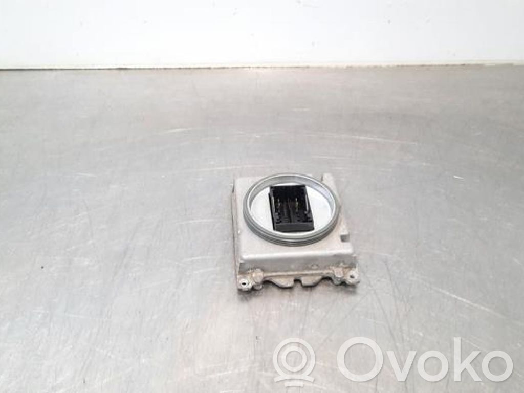 Audi A4 S4 B9 8W Moduł sterujący statecznikiem LED 