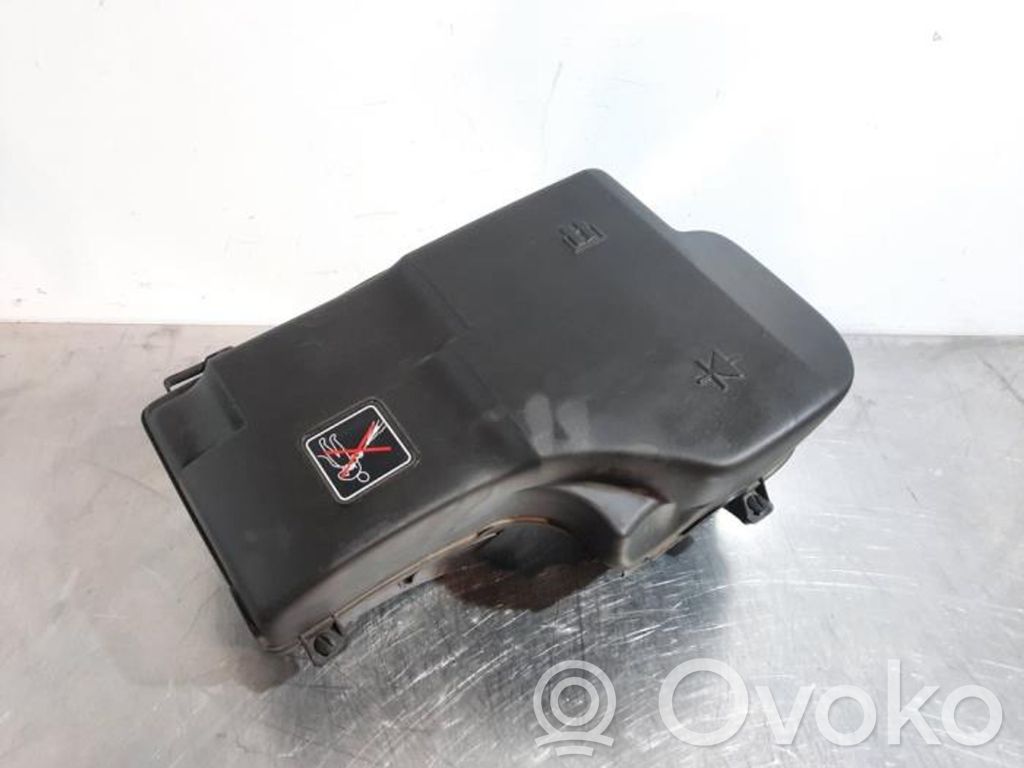 Cubierta del motor (embellecedor)   0137E5,0137E5