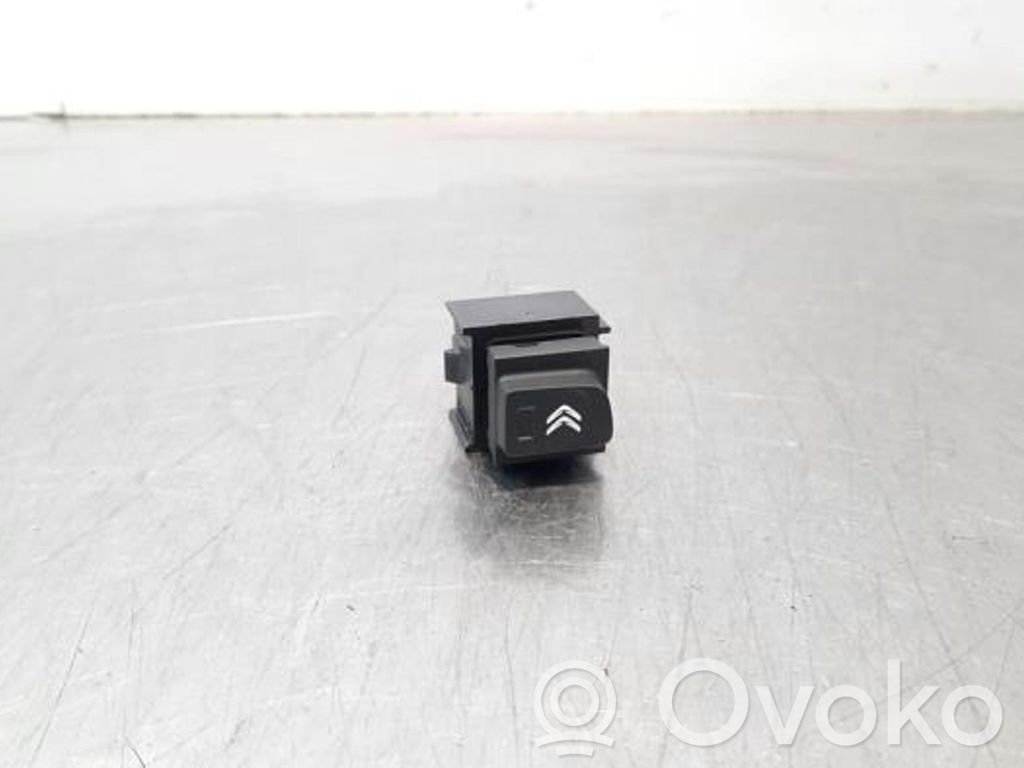 Citroen Berlingo Sonstige Schalter / Griffe / Umschalter 