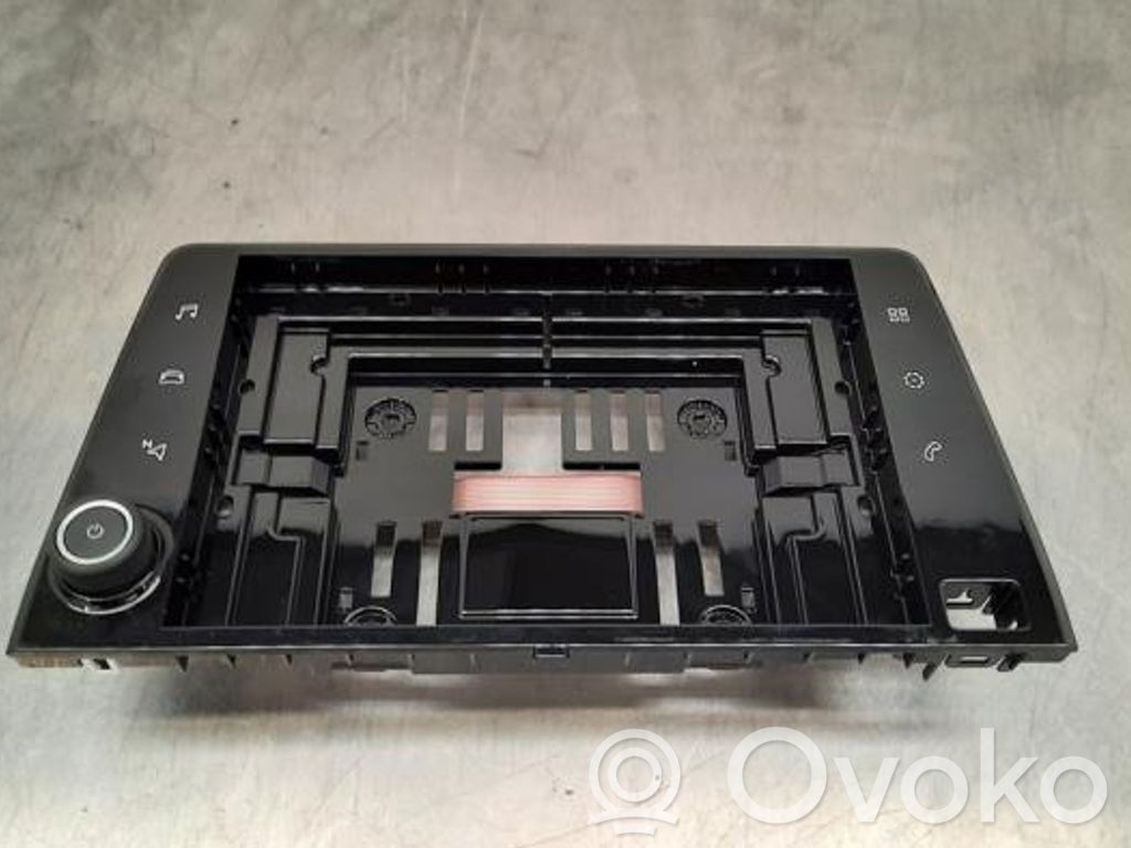 Opel Combo E Radio/GPS head unit trim 