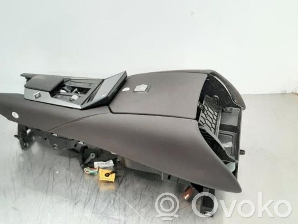 Citroen DS4 Center console 
