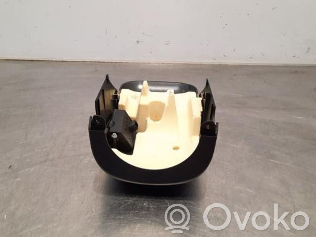 Muu moottoritilan osa   4G0953516E,4G0953516E