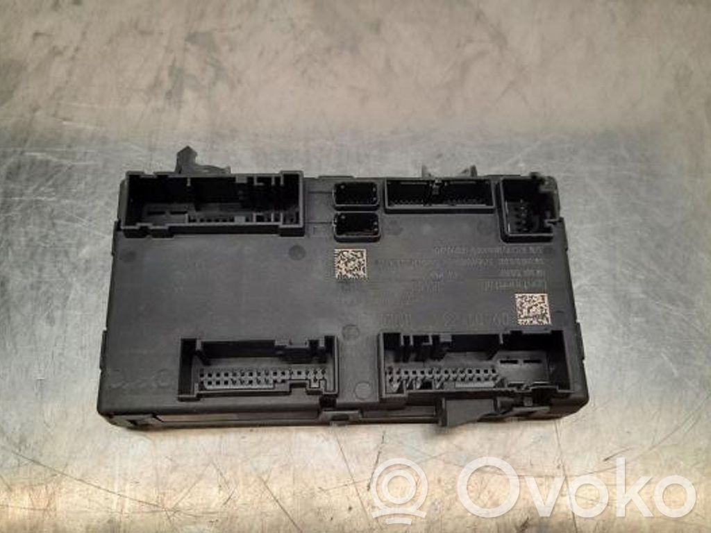 Door central lock control unit/module   61355A70CA2,61355A52E13,61355A52E13