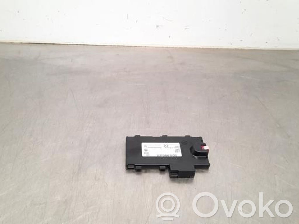 Volkswagen Golf Sportsvan Radion antenni 