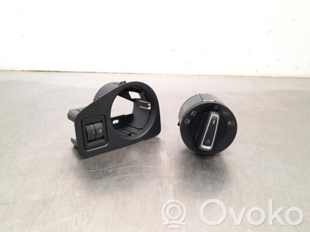 Volkswagen Golf Sportsvan Comutator control nivel faruri 