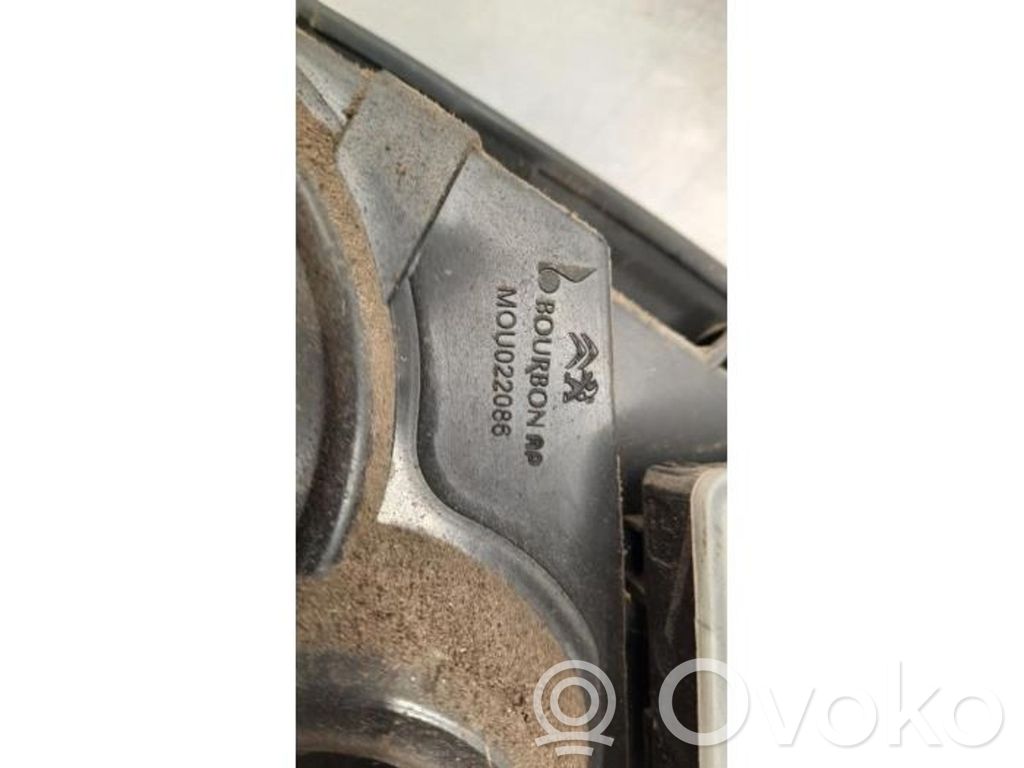 Peugeot 308 Polttoainesäiliön korkki 