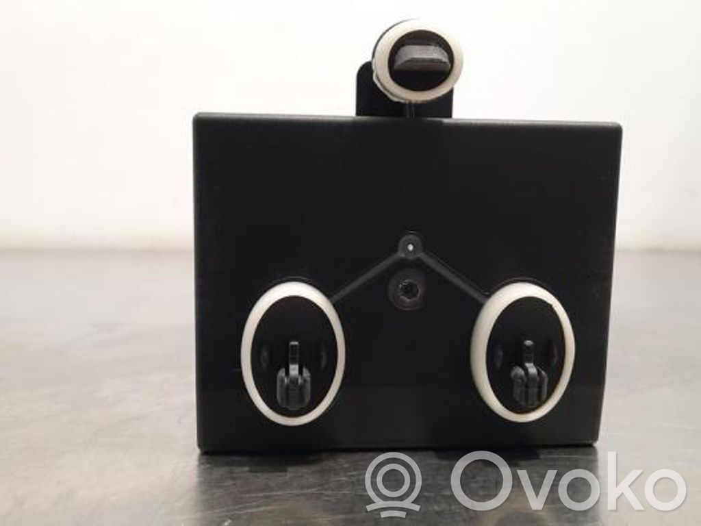 Unité de commande / module de verrouillage centralisé porte   5Q0959592E,5Q0959592E