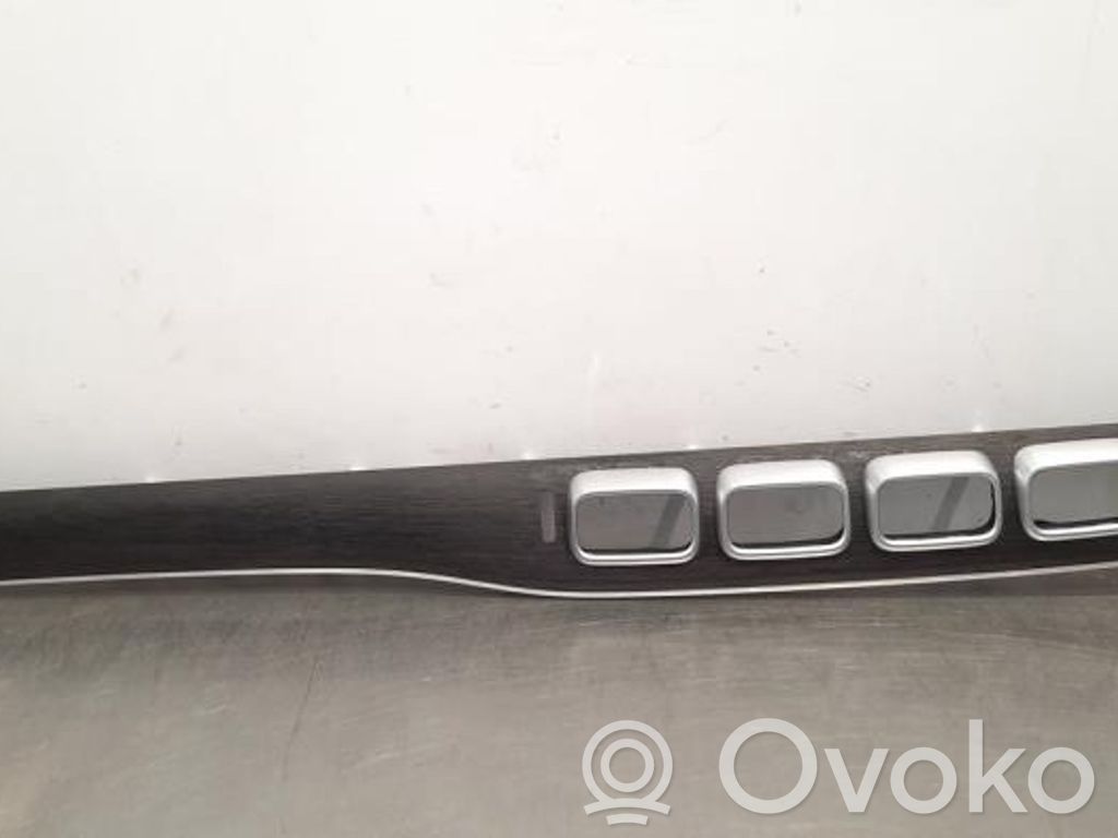 Mercedes-Benz GLE W167 Ramă ornament torpedou bord 