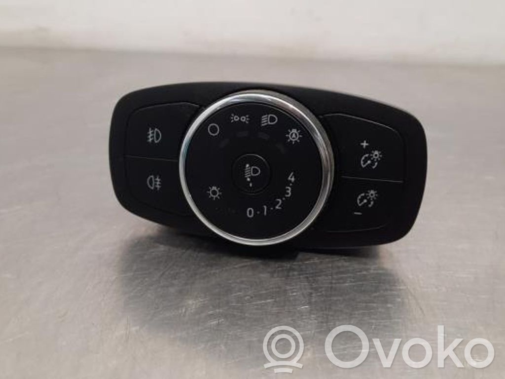 Ford Puma Headlight level height control switch 