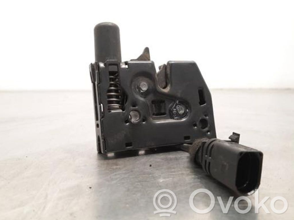 Tailgate/trunk/boot lock/catch/latch   8V0823509,8V0823509