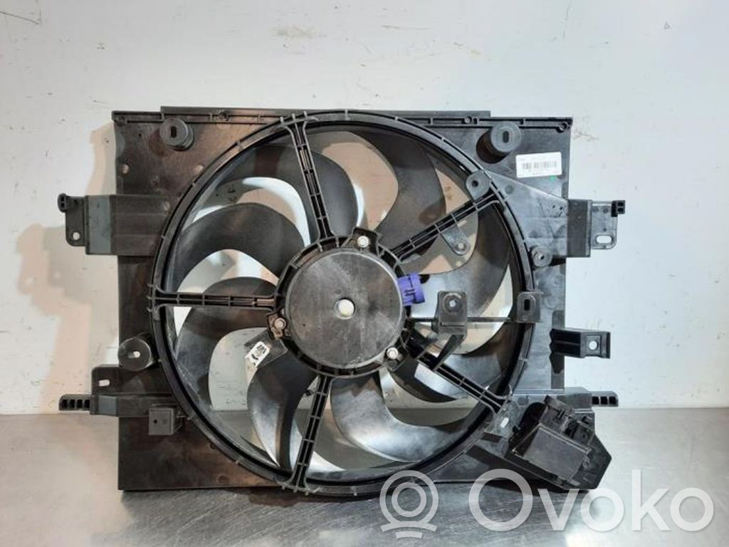 Renault Express Ventilatoru komplekts 