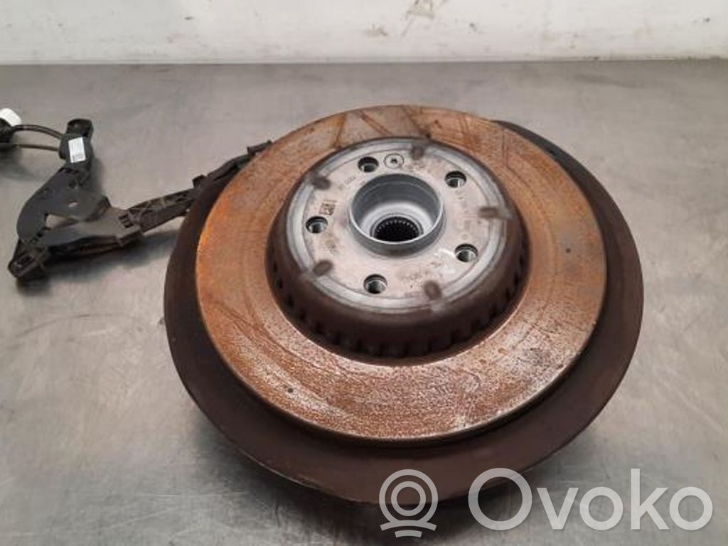 Mercedes-Benz C W206 Fuso a snodo con mozzo ruota posteriore