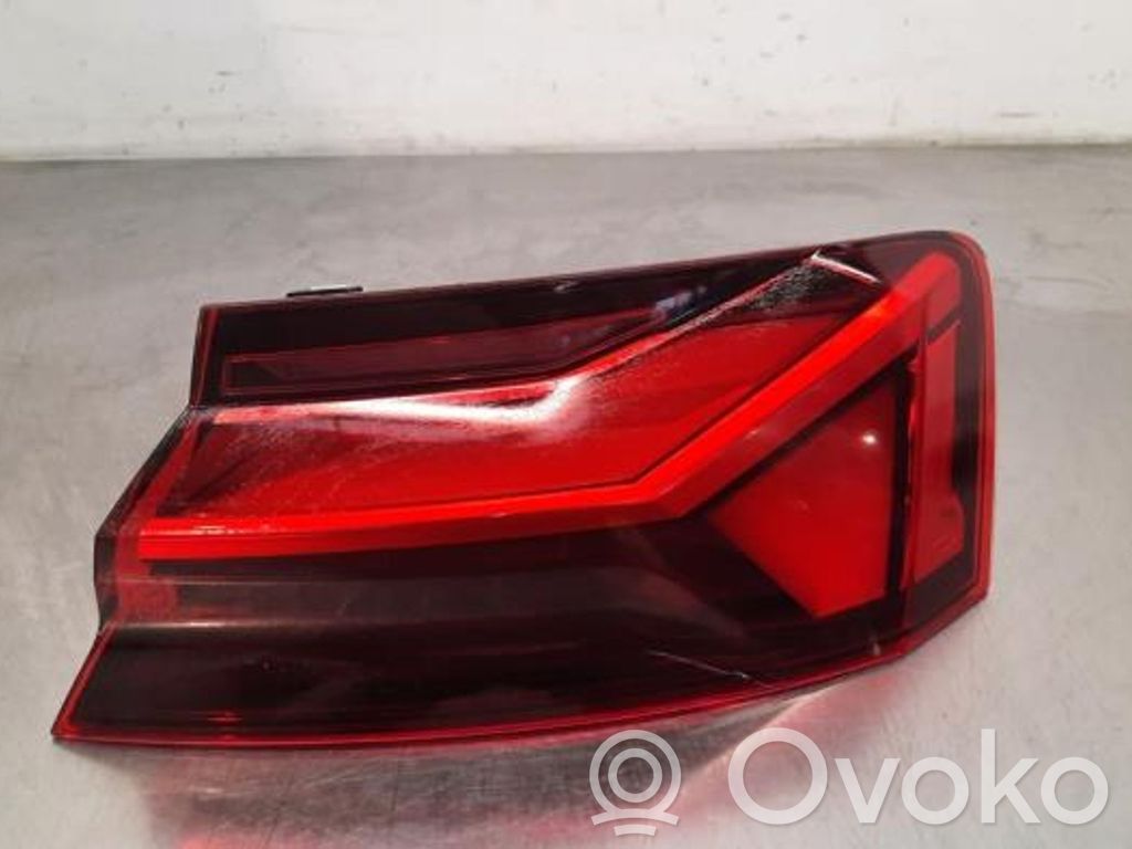 Takavalot   8W6945092AA,8W6945092AA