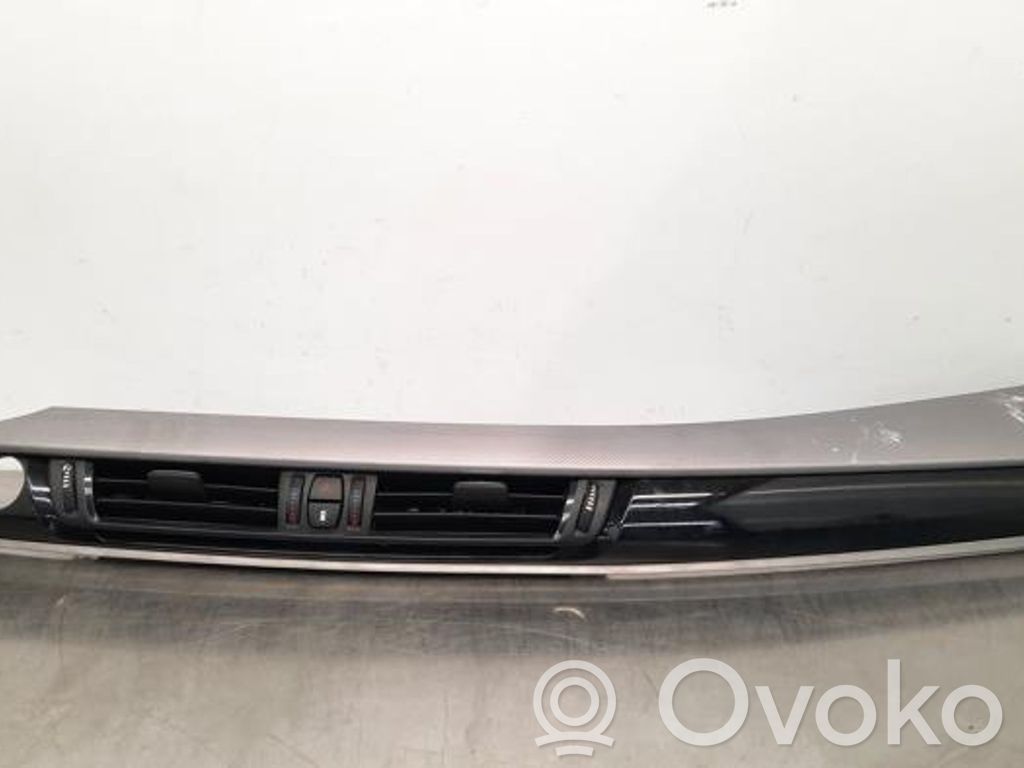 BMW X5 F15 Dysze / Kratki środkowego nawiewu deski rozdzielczej 