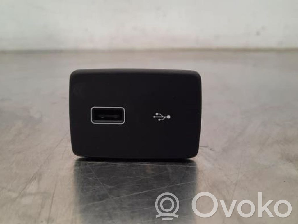 Enchufe conector USB   07356855900,07356855900