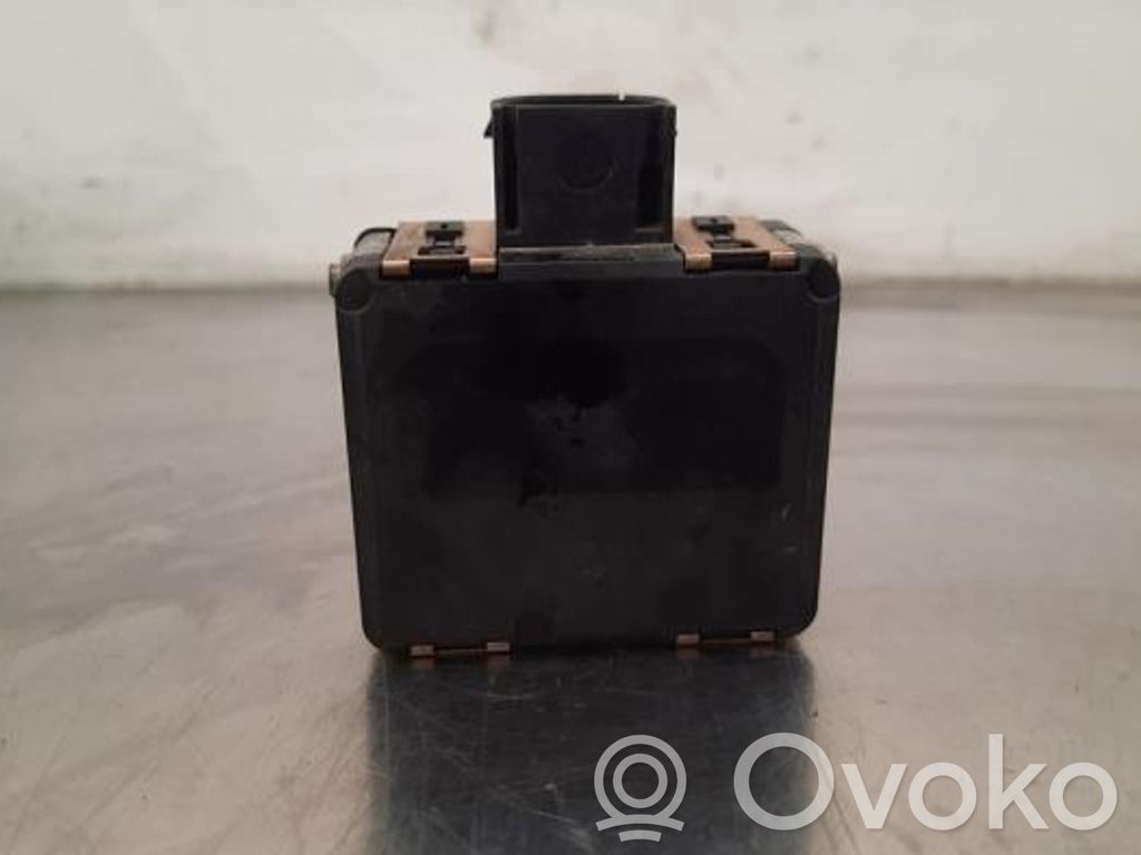 Sensor de radar Distronic   M8B29G768AD,M8B29G768AD