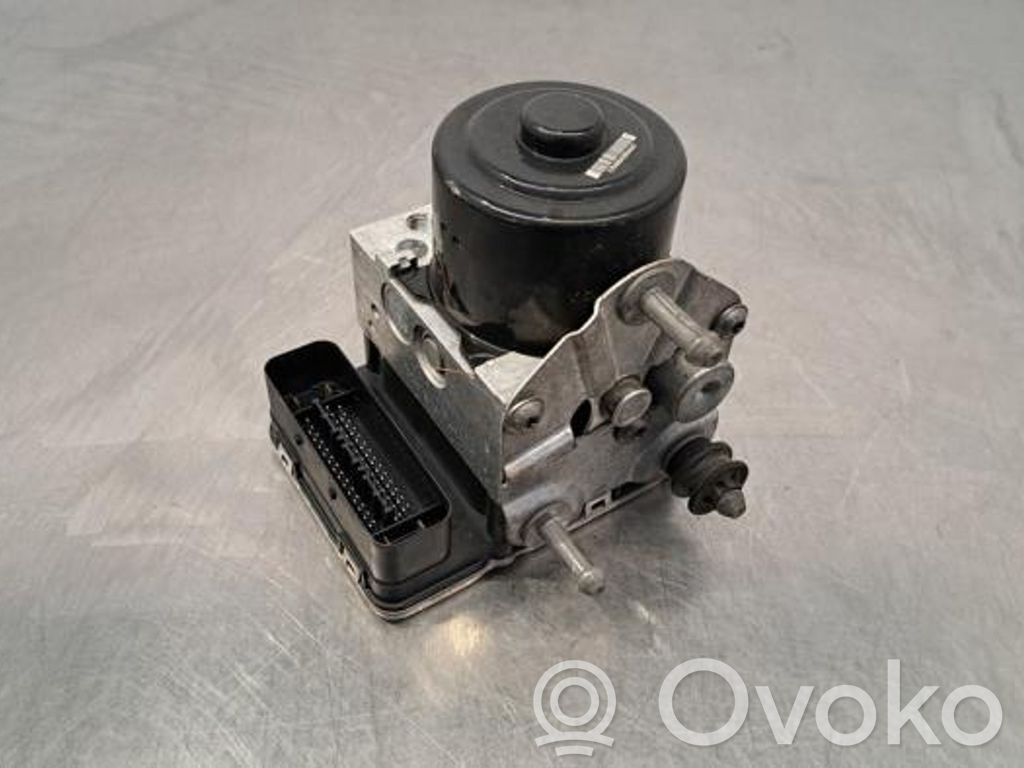 Porsche Macan (95B) ABS Pump 