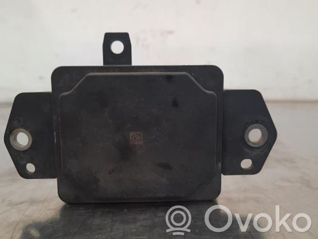 Toyota Yaris XP210 Unitate control antenă 