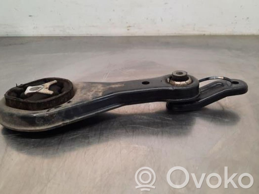 Volkswagen T-Cross Gearbox mounting bracket 