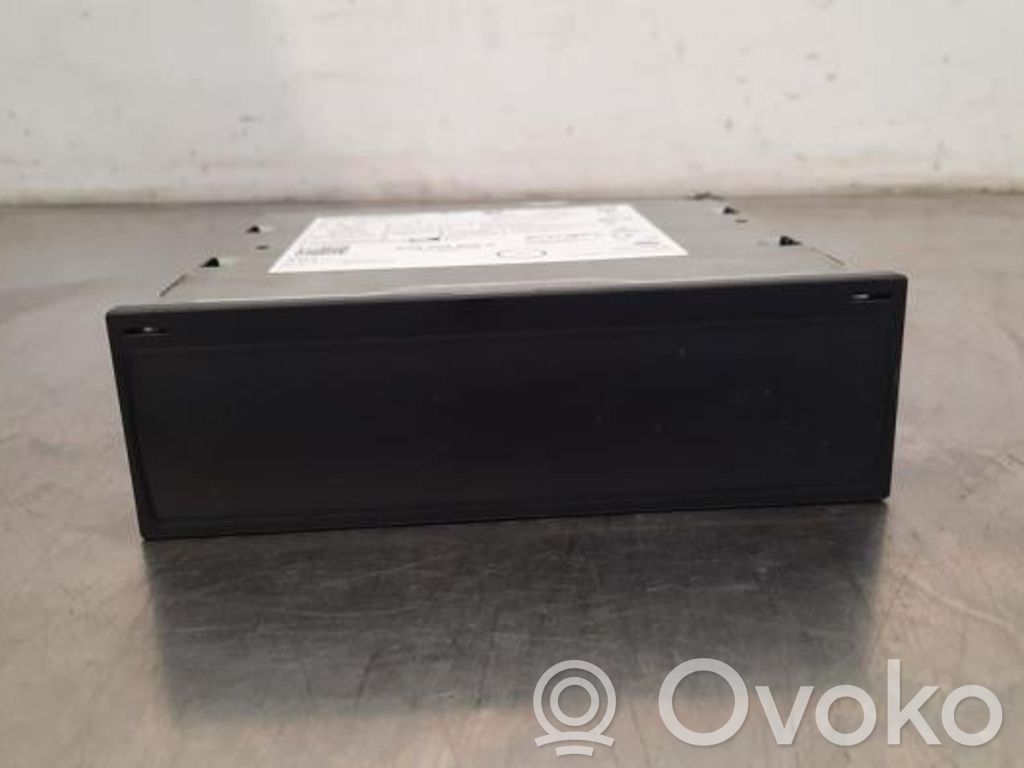 Volkswagen Touran III Unitate principală radio/CD/DVD/GPS 