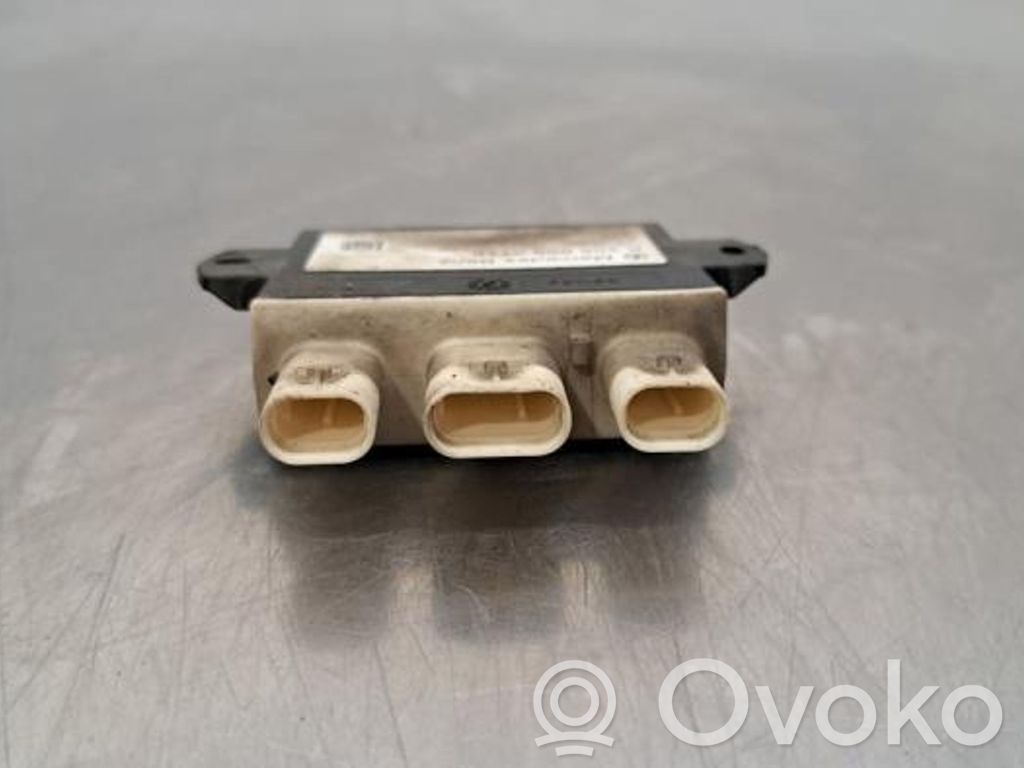 Mercedes-Benz C W205 Unitate control antenă 