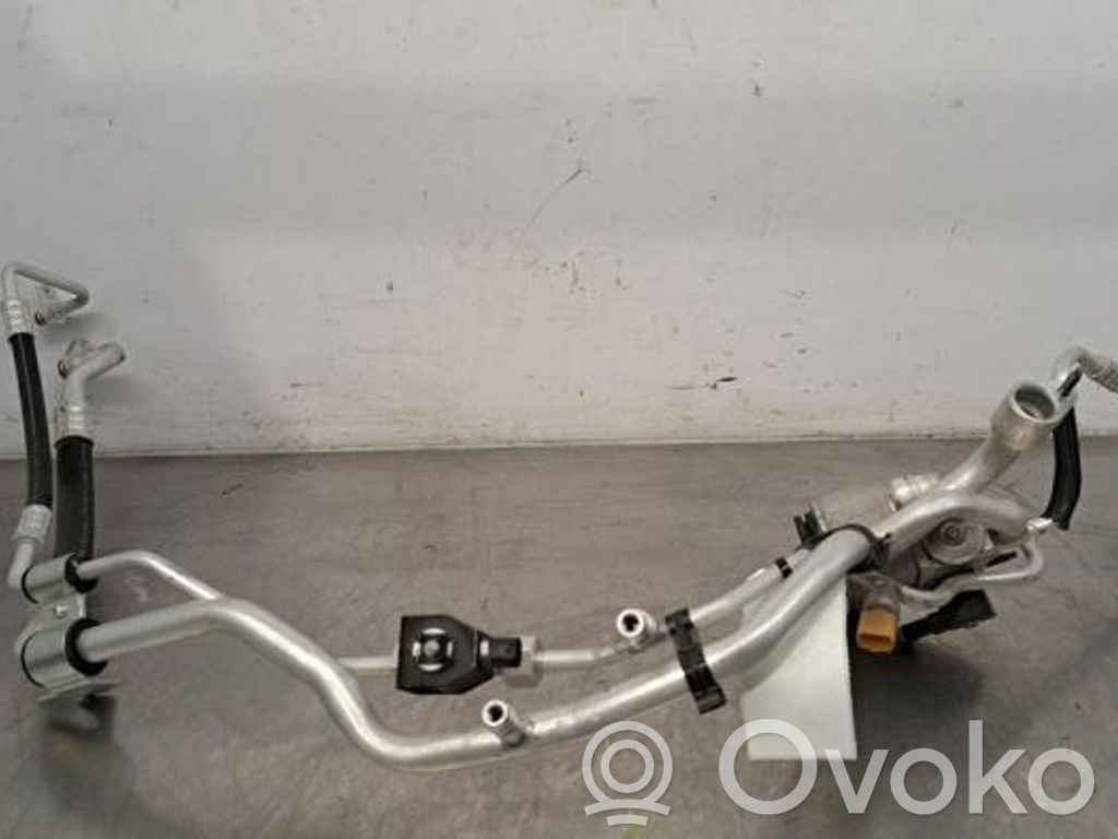 Peugeot 308 Jäähdyttimen lauhdutin (A/C) 