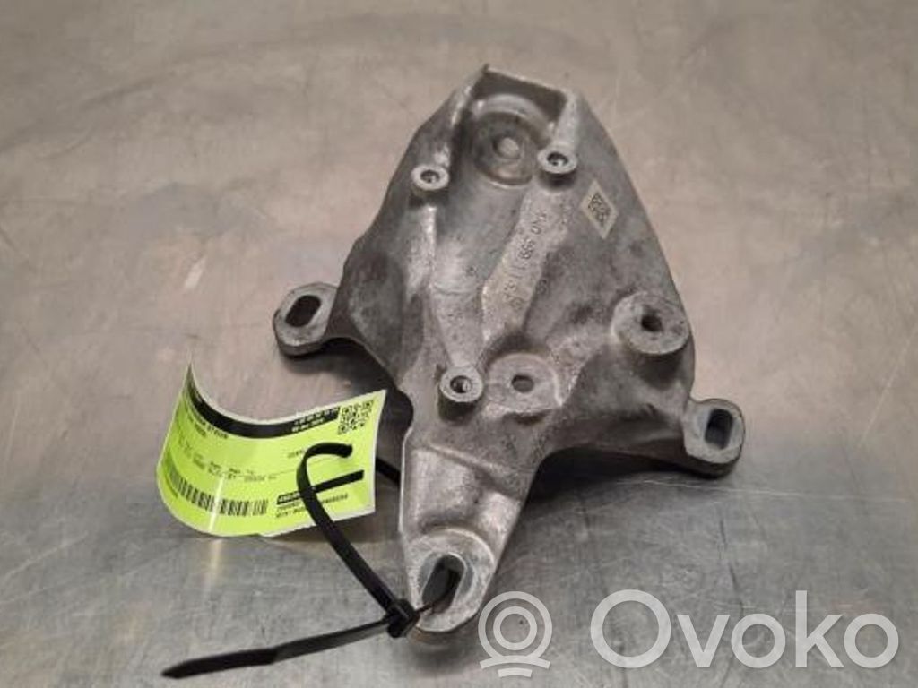 Gearbox mounting bracket   4N0399113F,4N0399113F