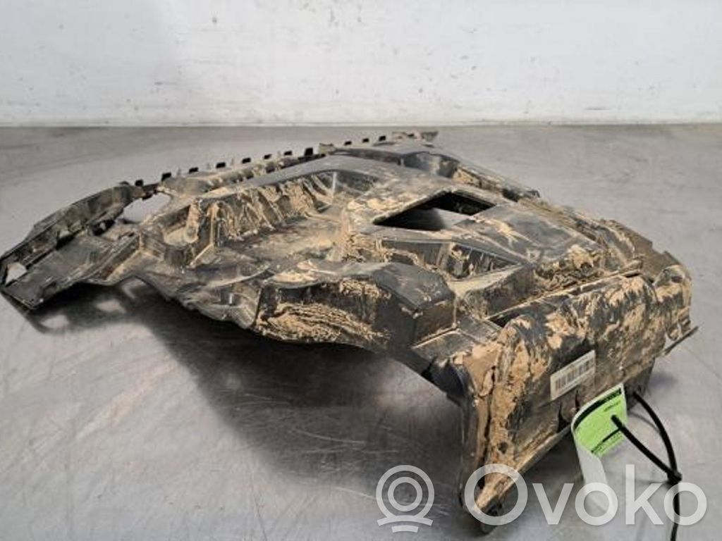 BMW 8 G15 Soporte de montaje del parachoques trasero 