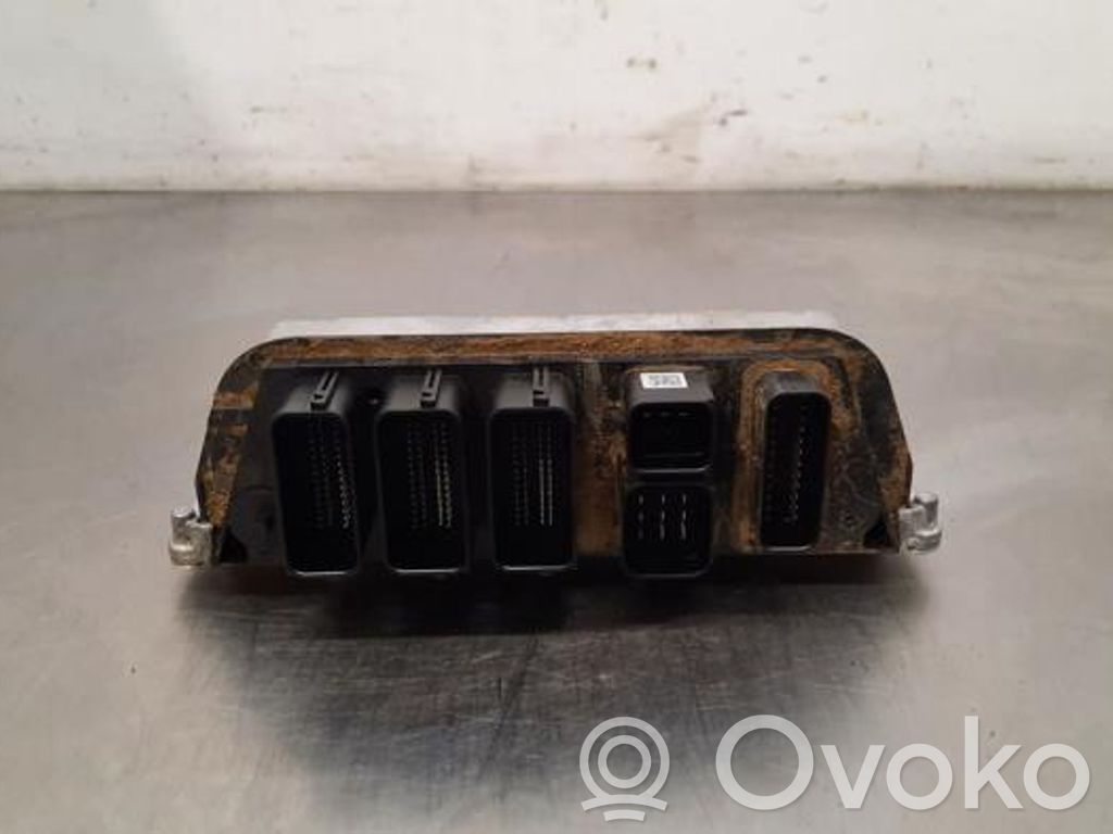 BMW X1 F48 F49 Engine control unit/module 
