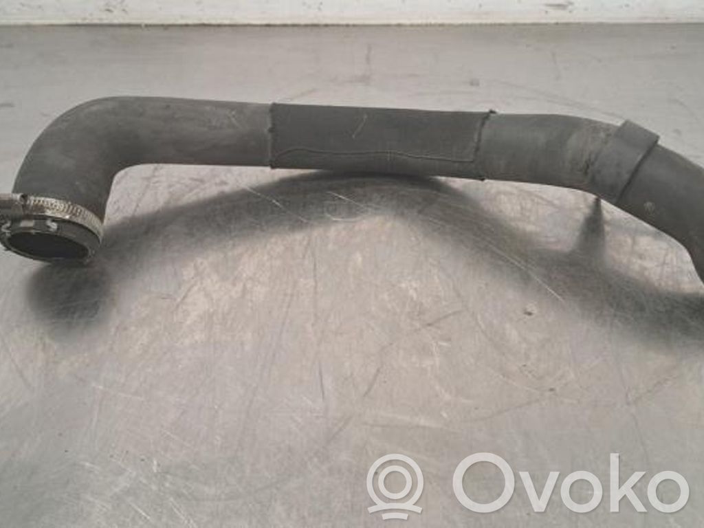 Ford Transit Courier Furtun/conductă intercooler 