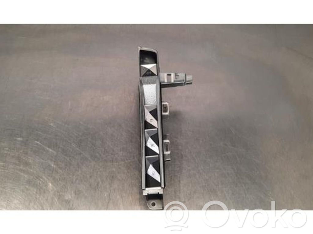 Electric window control switch   9821893877,9821893877